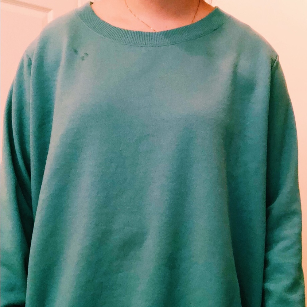 Blue/green sweatshirt!!